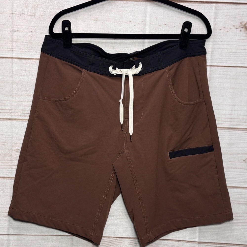 KAVU Mens Brown Black Outdoor Hiking Shorts Size Large Drawstring